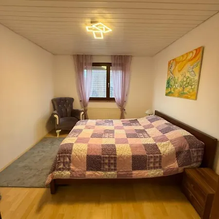 Apartment Exklusive Vollmoebilierte Naehe Daimler Boeblingen